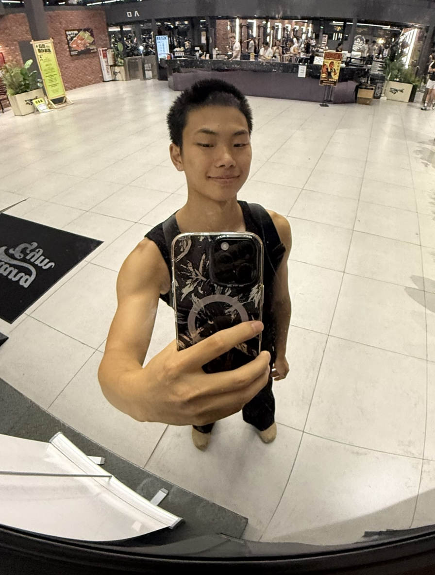 江豪的个人照片二